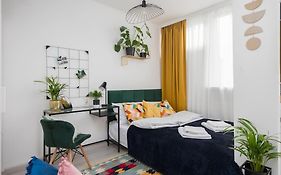 Specious Studio With Park View Warsaw